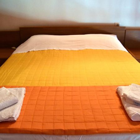Irides Apartments Megalochori  エクステリア 写真